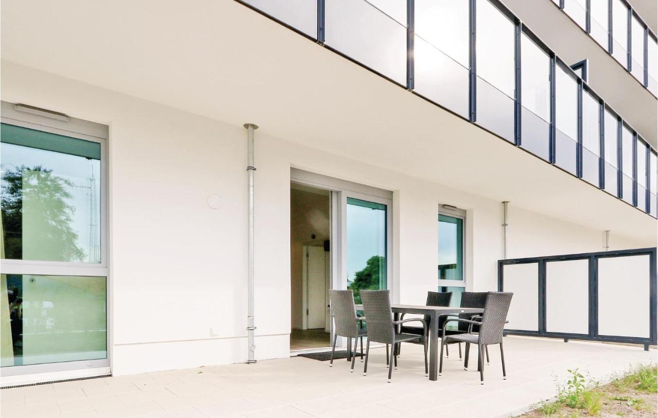 Cozy Apartment In Luebeck Travemuende With Sauna Exterior photo